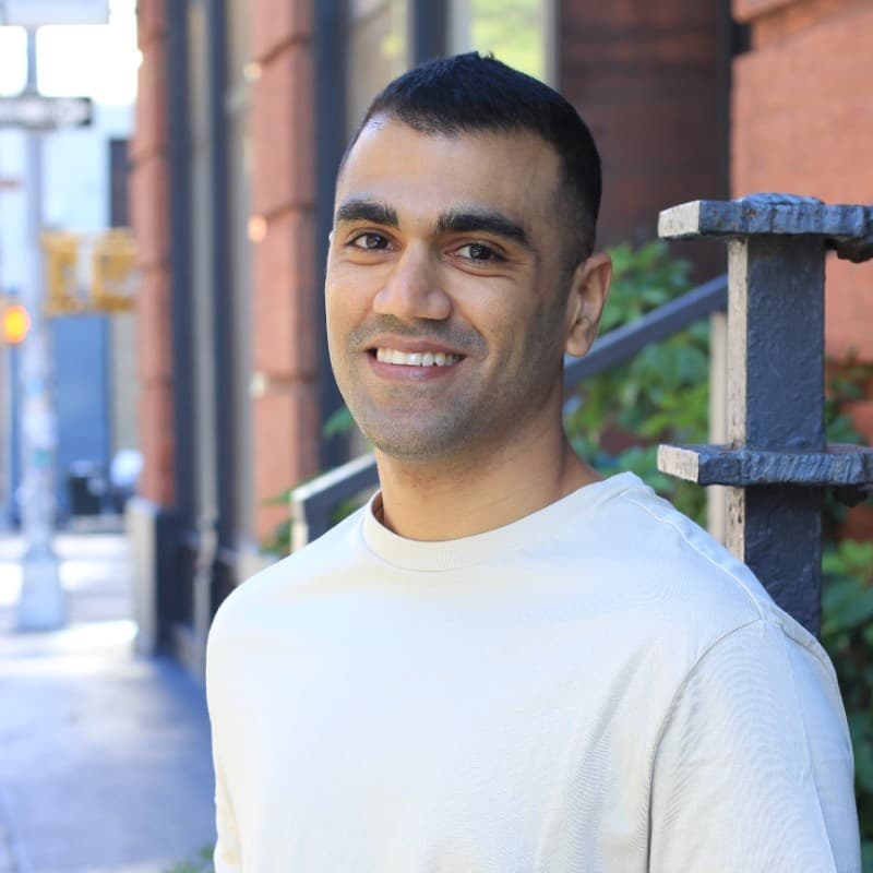 Dr. Sameer Aggarwal, MD — Founder of Meddy